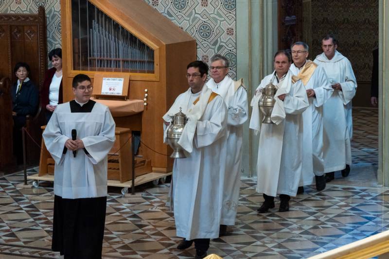 2024_03_28_olajszentelesi szentmise_74.jpg